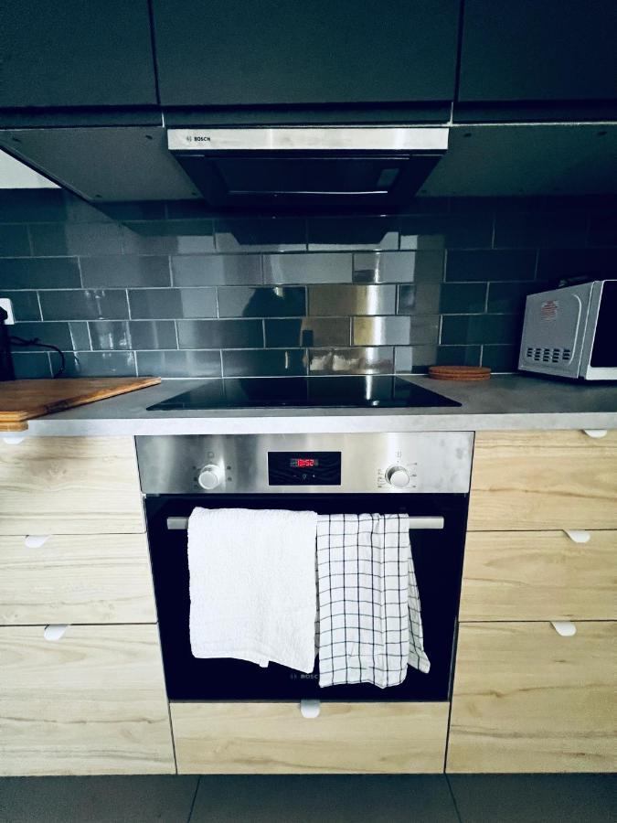 לונדון Neils Place Hosted By Airoperate מראה חיצוני תמונה